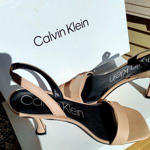 New Calvin Klein Light Natural Leather Sandal Size 8.5 med